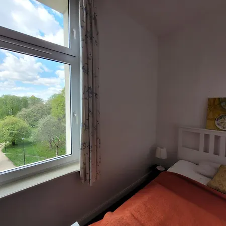 Central 120m2 For 10 Pers. Apartment